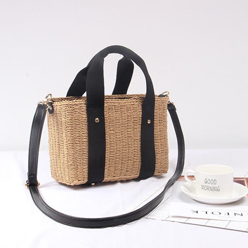 Spacious straw tote bag with comfortable, reinforced handles Bowlift