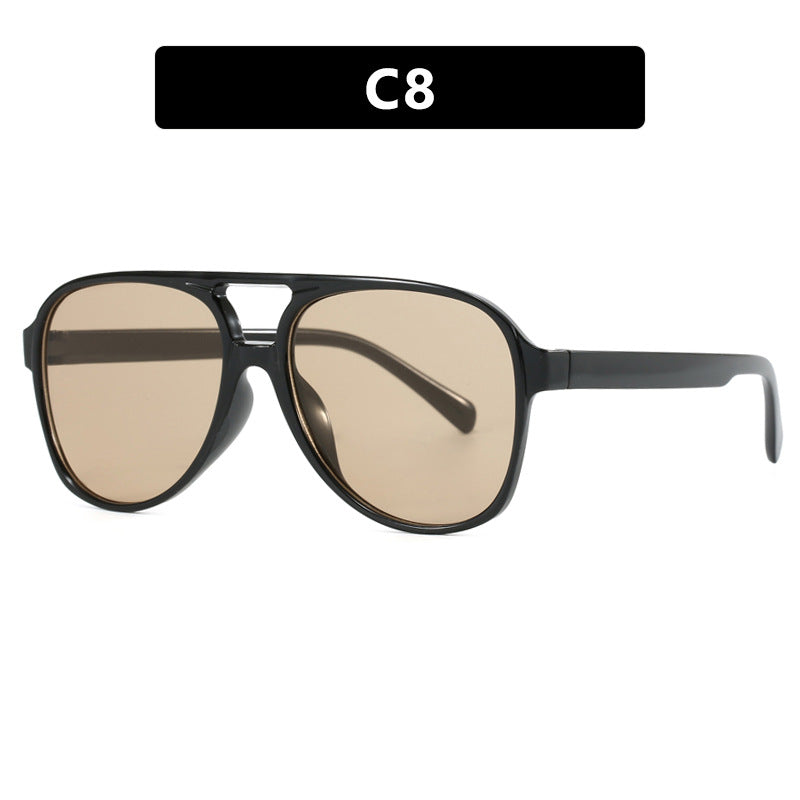 Women's oversized sunglasses in sporty-elegant design Bowlift