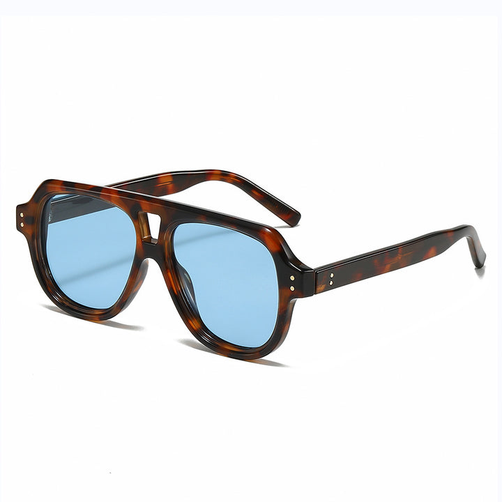 Retro-Inspired Tortoise Shell Frame Sunglasses Bowlift