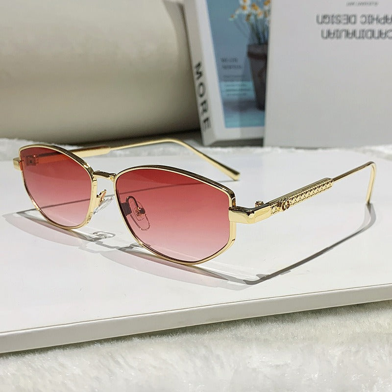 Women's elegant sunglasses with sparkling metal frame Bowlift