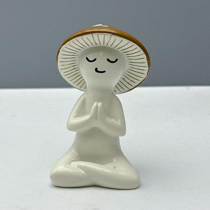 Decorative figure of a meditating mushroom Bowlift