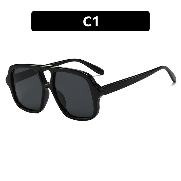 Ladies stylish oversized sunglasses in simple design Bowlift
