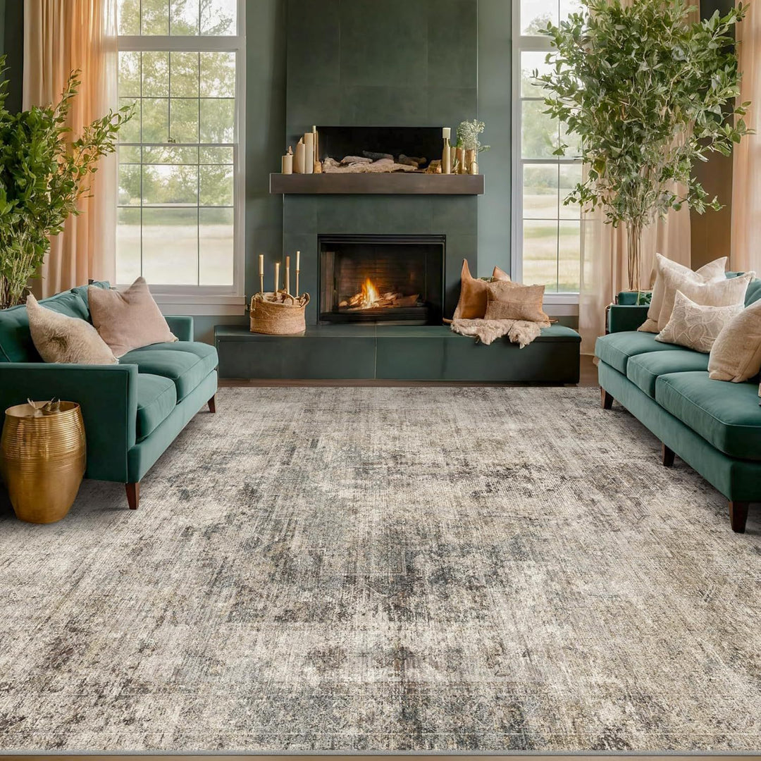Elegant Vintage-inspired Carpet