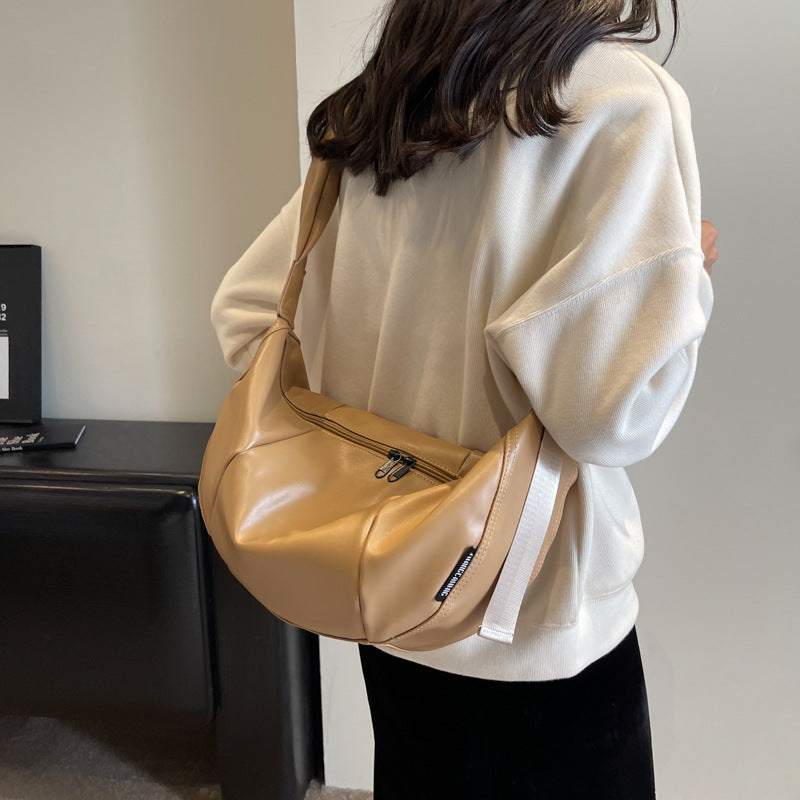 Sleek Everyday Shoulder Bag Bowlift