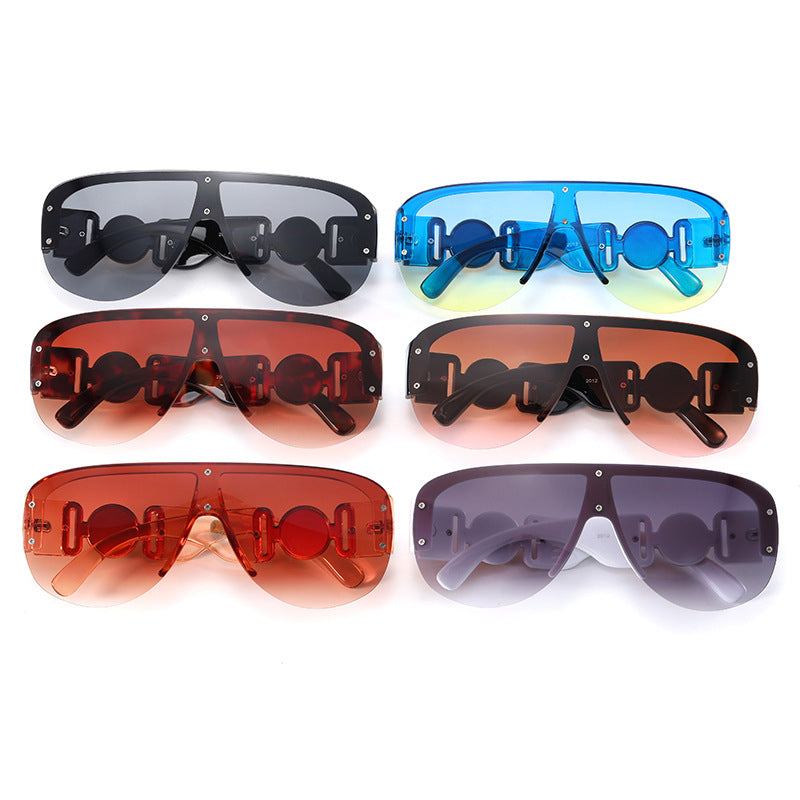 Women's large sunglasses with luxurious rim design Bowlift