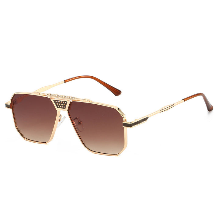 Ladies sunglasses in luxurious, geometric design Bowlift