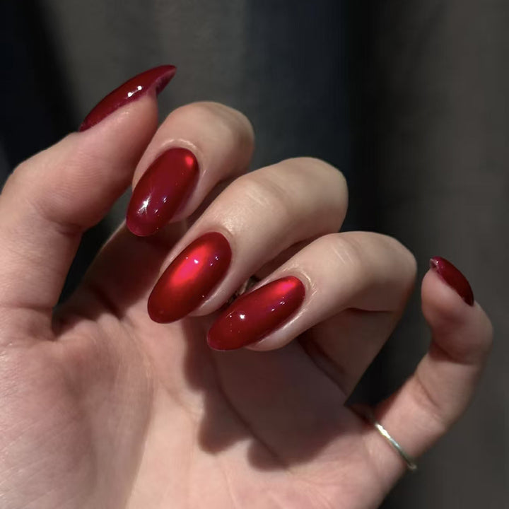 Artificial Glossy Nails Bowlift