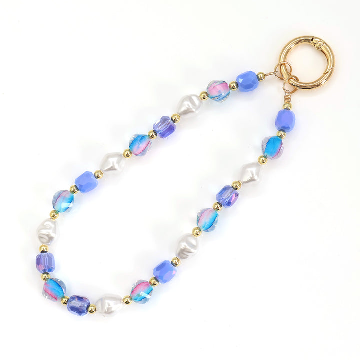 Elegant Beaded Necklace Bowlift
