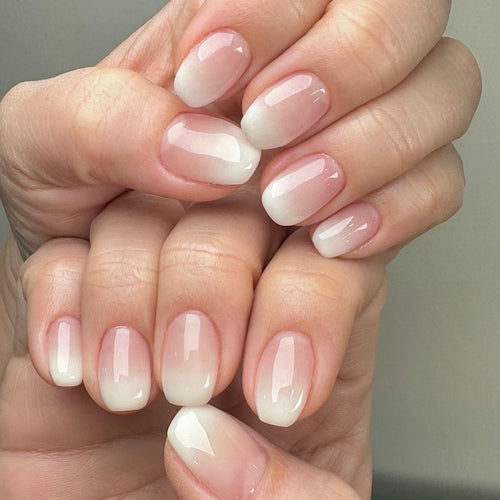 Artful Nail Art in Elegant Ombre Style Bowlift
