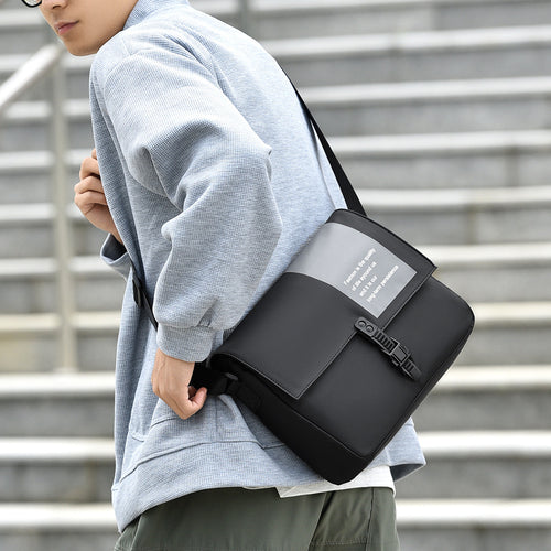 Stylish Waterproof Messenger Bag Bowlift