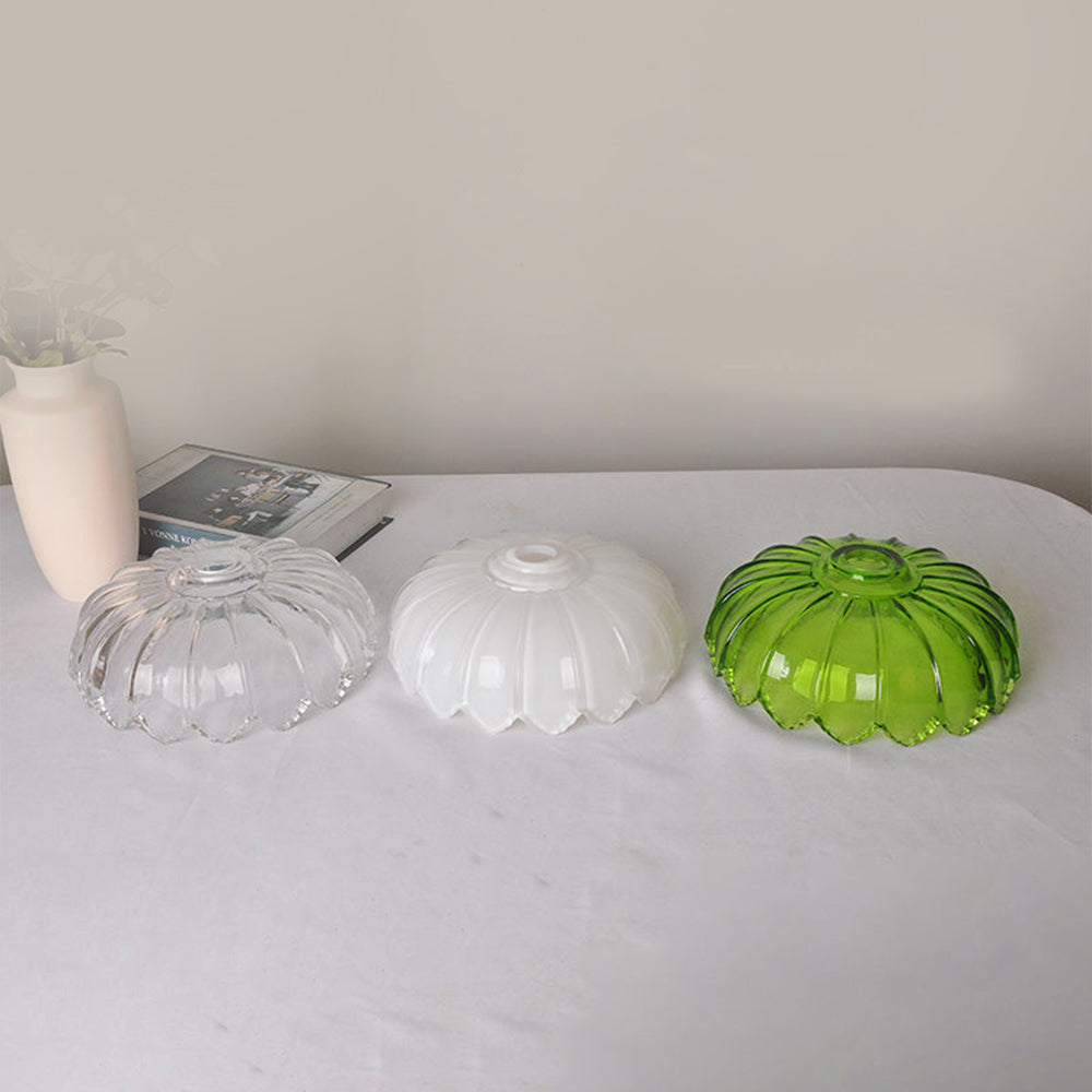 BowLift | Glass light that delights with details!