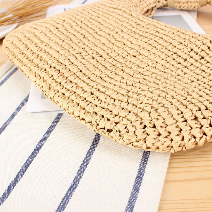 Shoulder bag made of hand-knotted natural material with stylish knot closure Bowlift