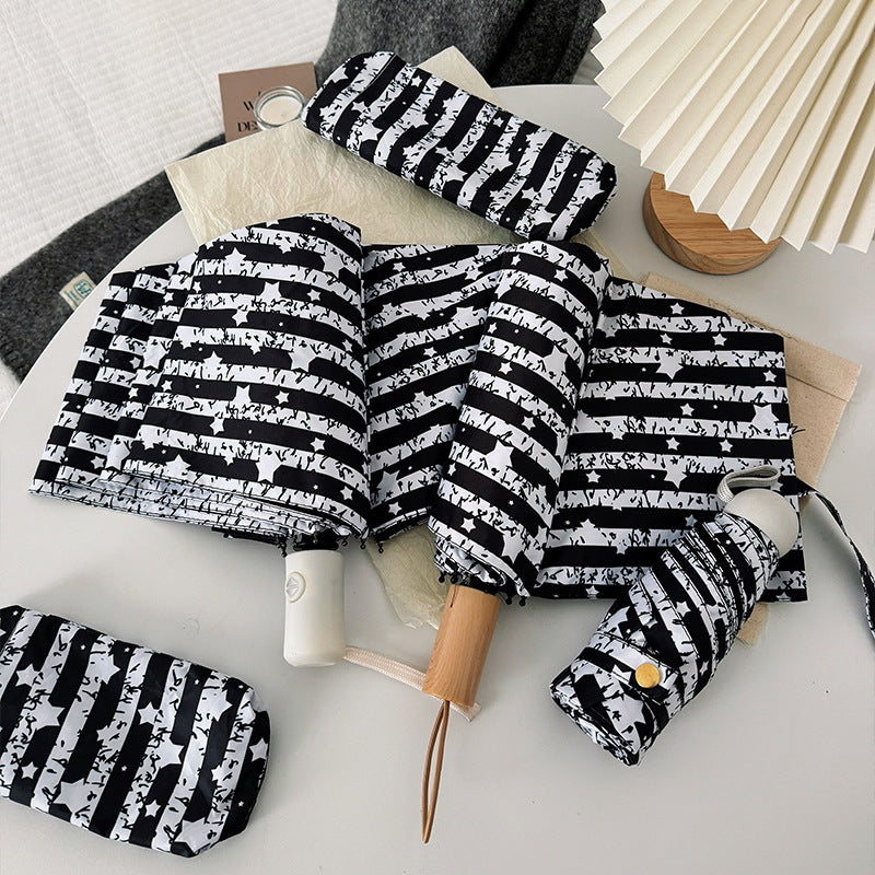 Women Foldable Umbrella with Stylish Stripe Pattern Bowlift