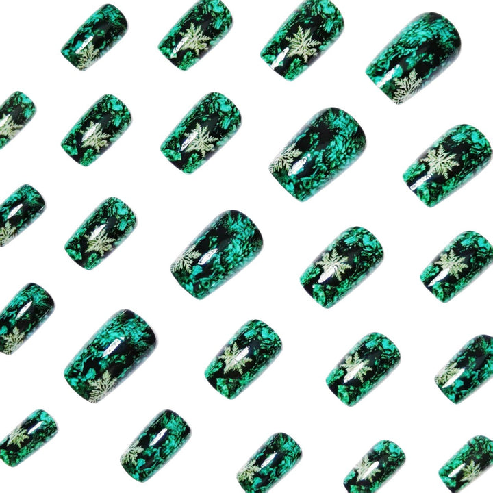 Creative artificial nails with a winter snowflake design Bowlift