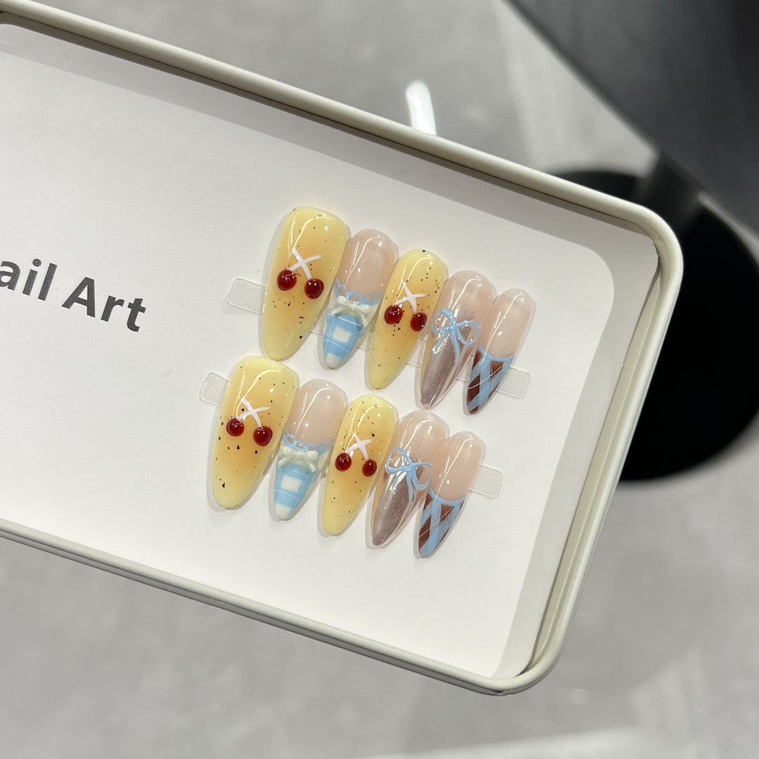 Charming Character-Inspired Press-On Nail Art Set Bowlift