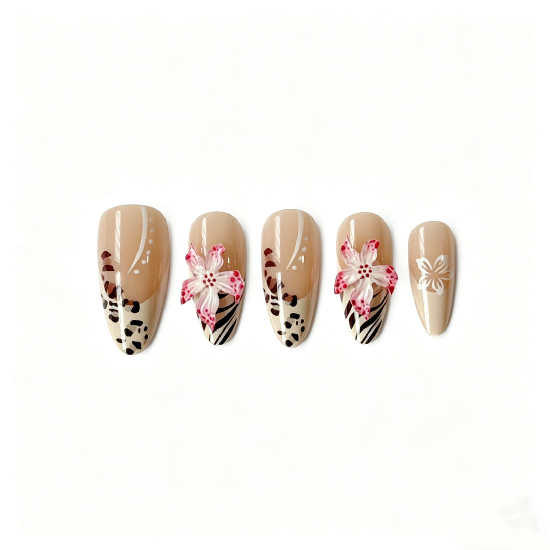 Artistic Heart-Embellished Press-On Nails Bowlift
