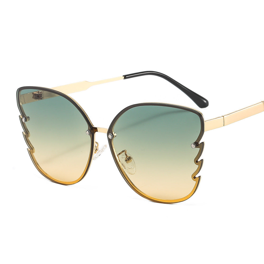 Women's statement sunglasses with unique design and gradient lenses Bowlift