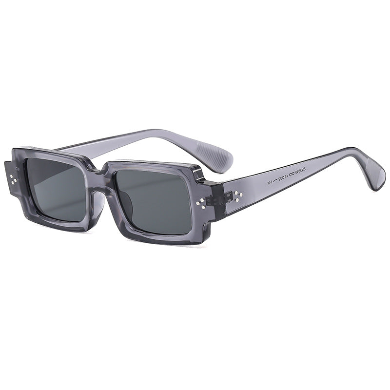 Women Fashionable oversized sunglasses with futuristic design Bowlift