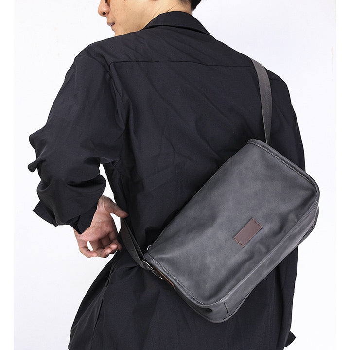 Practical Crossbody Bag In Minimalist Design Bowlift