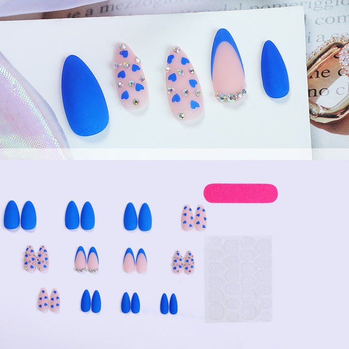 Nail art set with heart design and glitter accents Bowlift