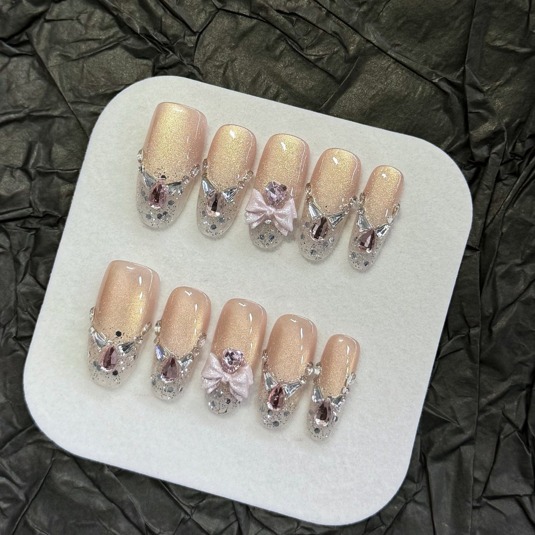 Decorative Press-On Nails Bowlift