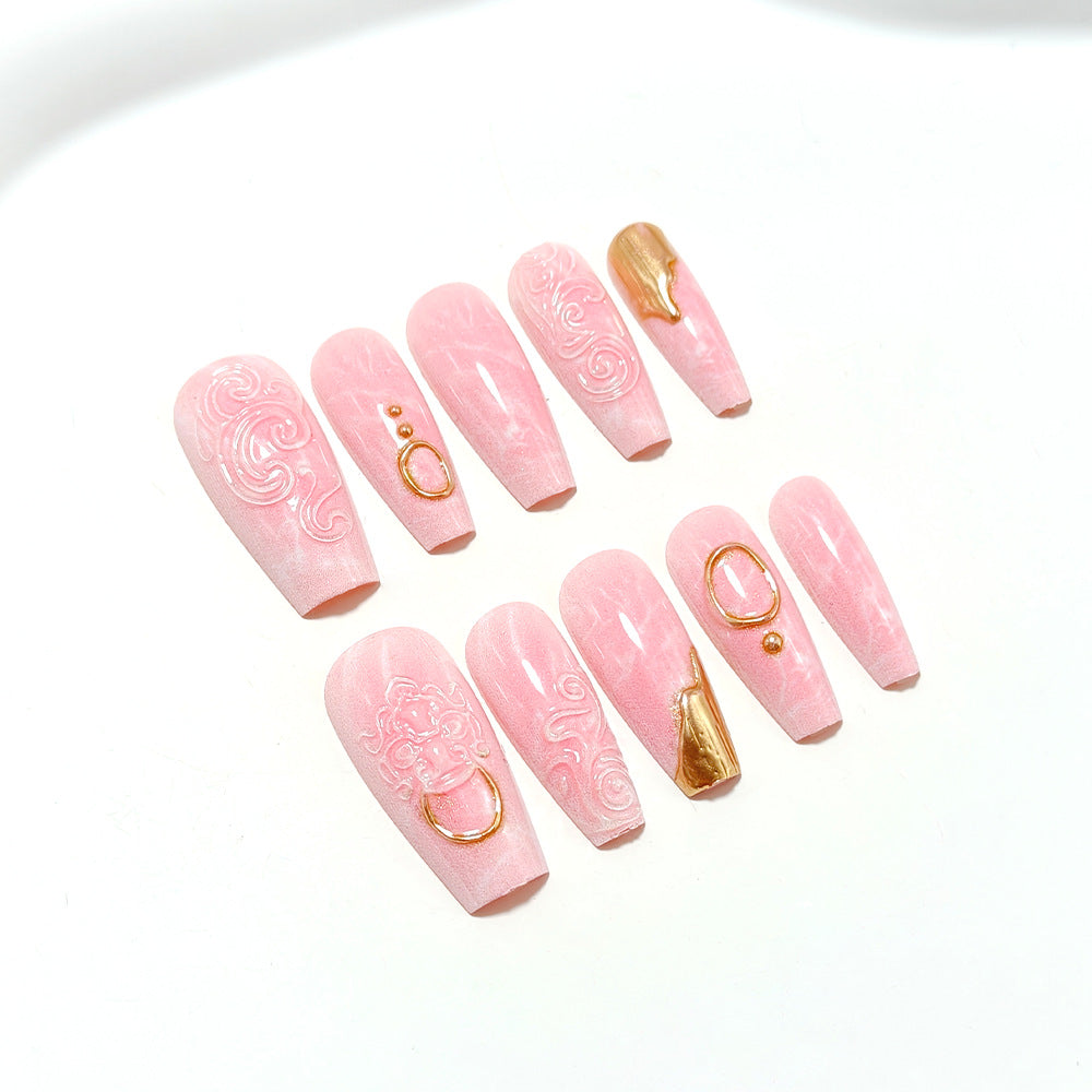 Elegant and Decorative Art Nails Bowlift