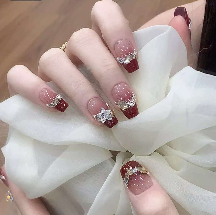 Decorative Floral Press-On Nails Bowlift