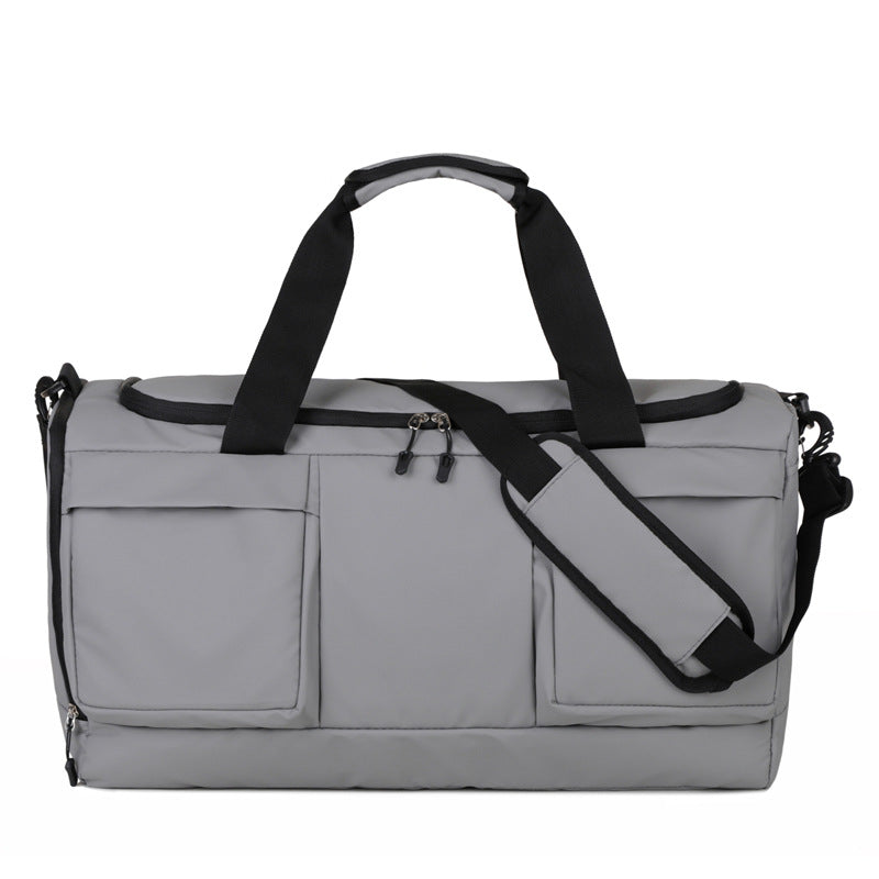 Sporty multifunctional duffel bag with insulated compartment and comfortable carrying system Bowlift
