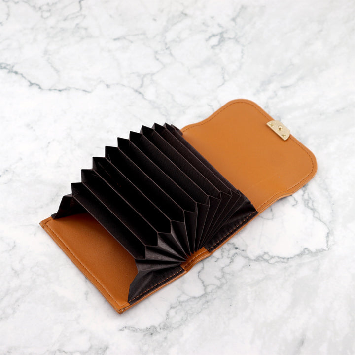 Textured Snakeskin Print Wallet