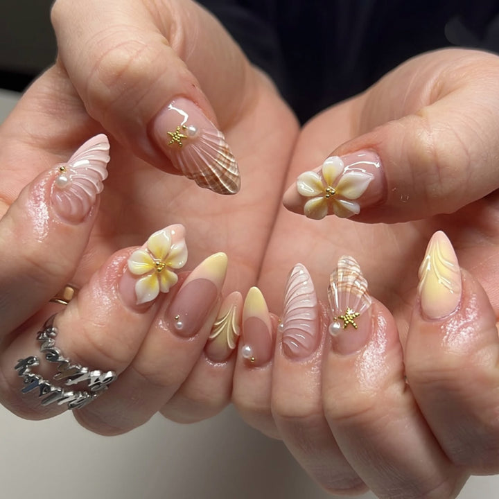 Glamorous stiletto nails with elegant star design Bowlift