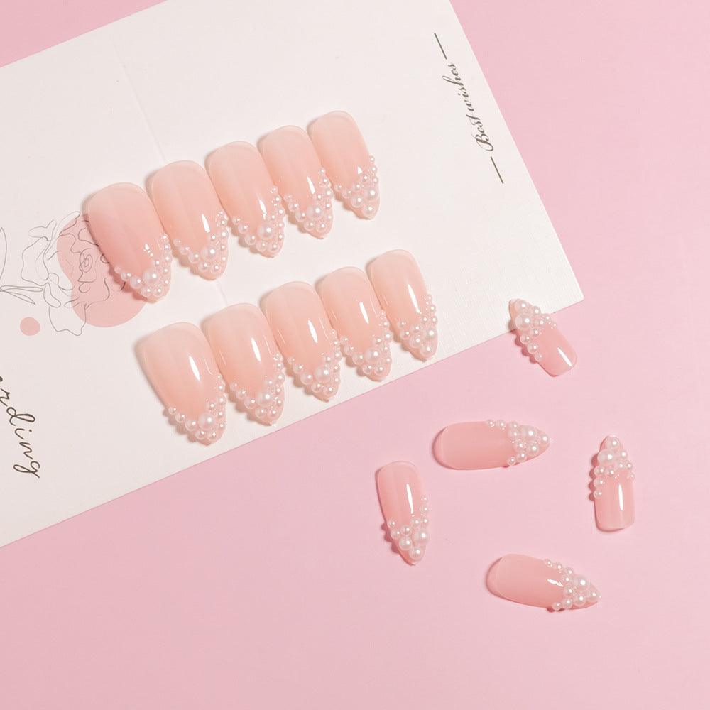 Glamorous Pearl-Accented Press-On Nail Set Bowlift