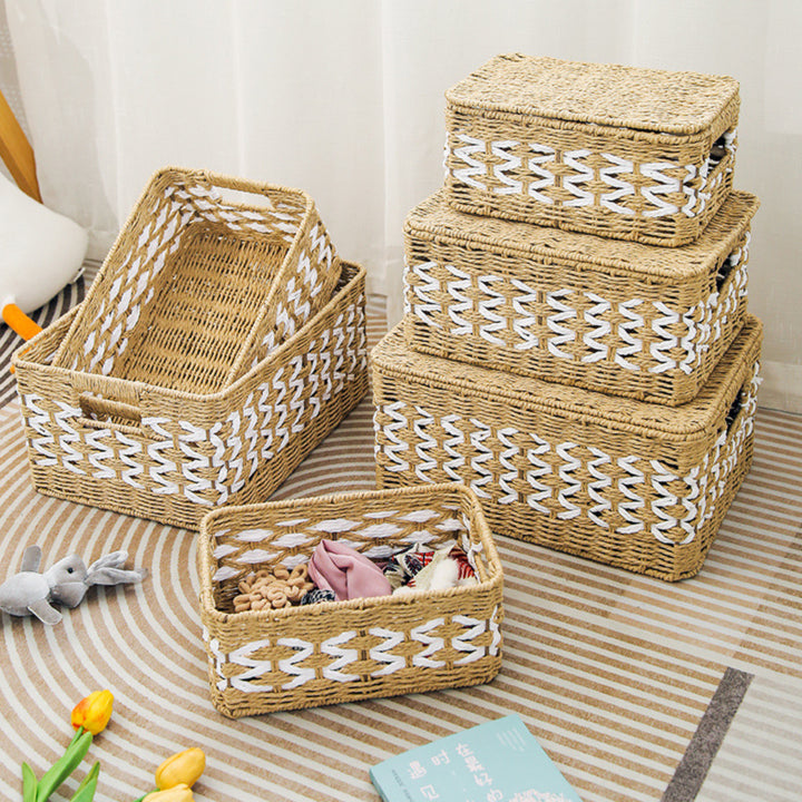 Decorative basket made of natural fiber with elegant design Bowlift
