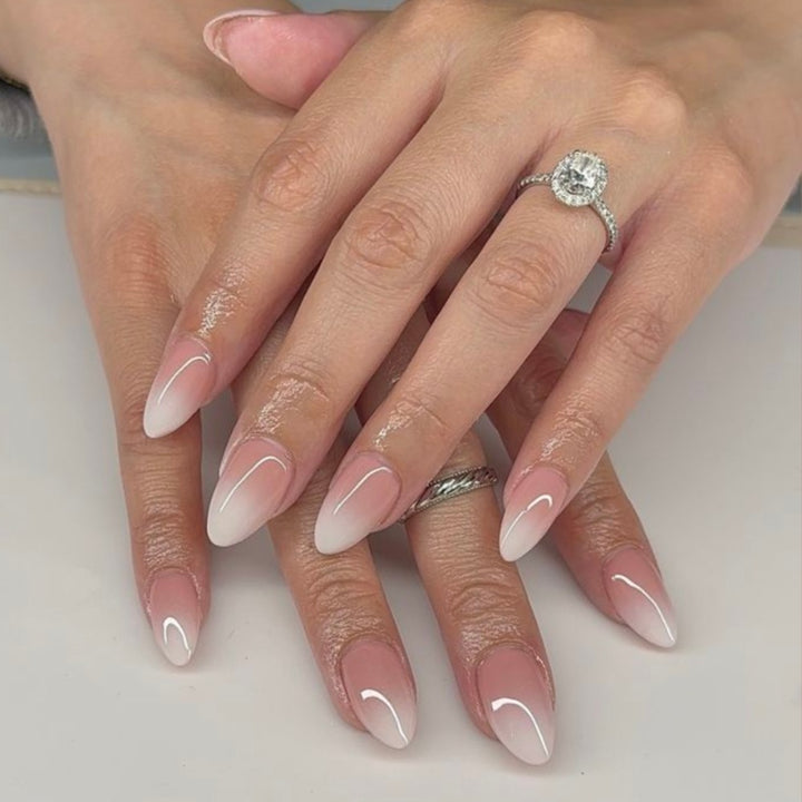 Chic Ombre Press-On Nails Bowlift