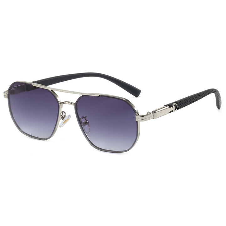 Women’s fashionable sunglasses with stylish accents Bowlift