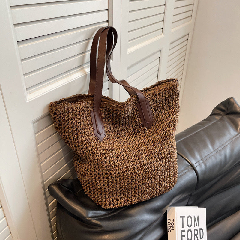 Beach bag with sturdy leather handles Bowlift