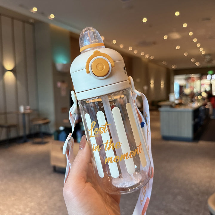 Unisex Tritan Water Bottle Bowlift