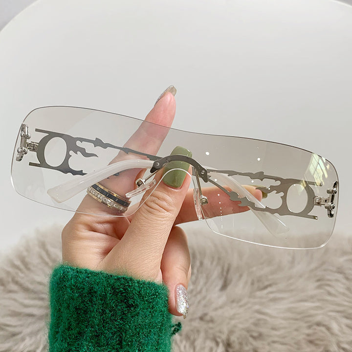 Ladies fashionable sunglasses with innovative design Bowlift