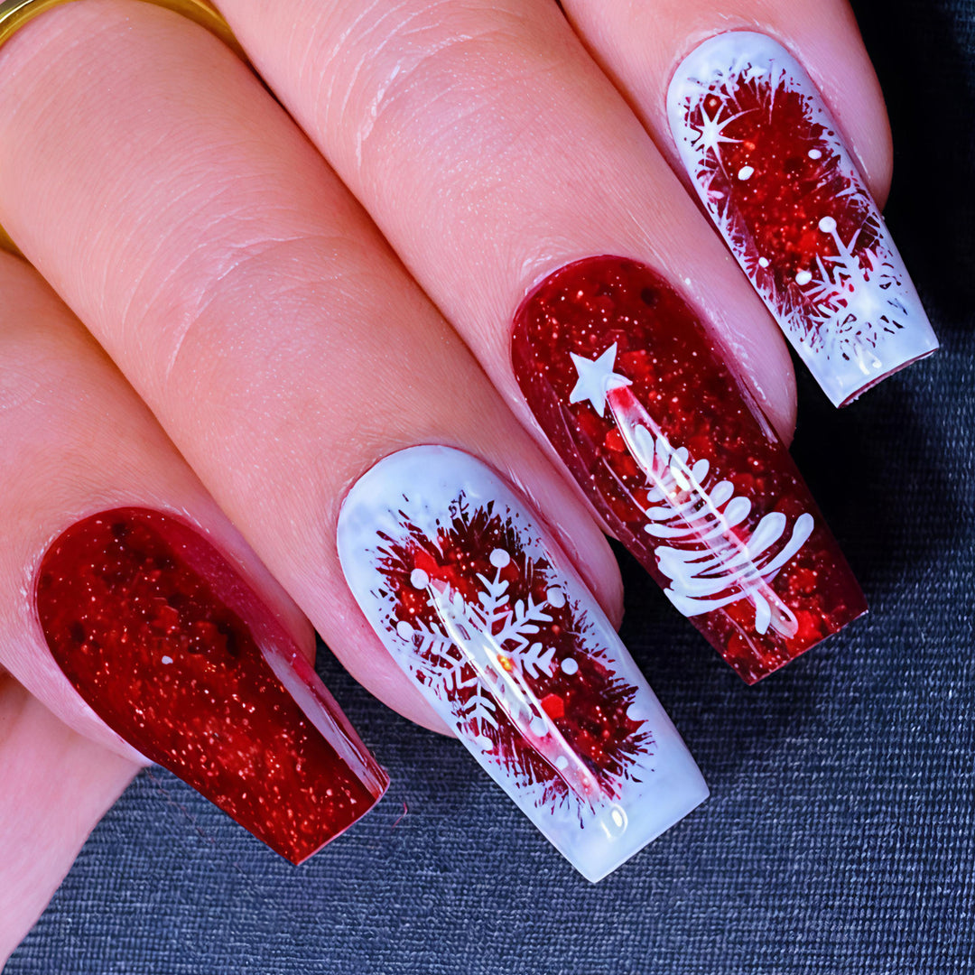 Artificial nails with festive Christmas design Bowlift