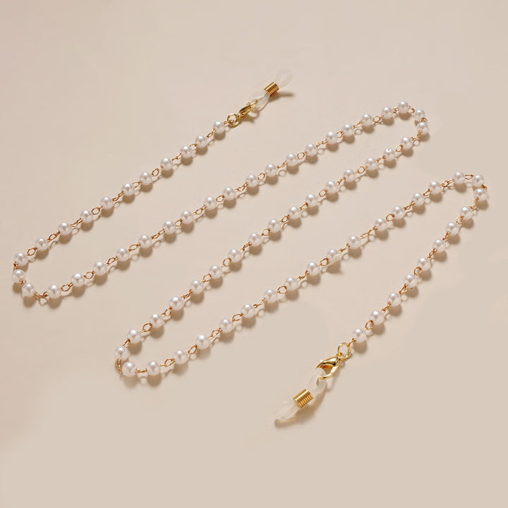 Elegant Beaded Eyewear Chain Bowlift