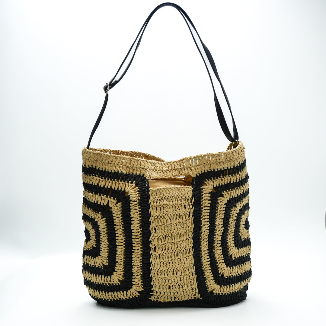 Handcrafted tote bag with geometric design Bowlift