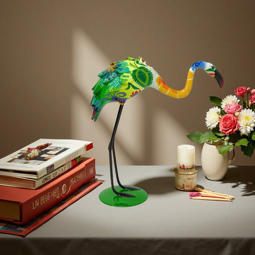 Artistically designed Flamingo sculpture Bowlift