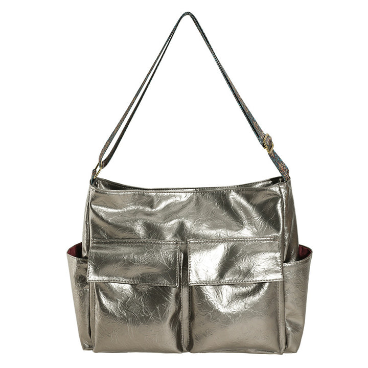 Chic Metallic Handbag Bowlift