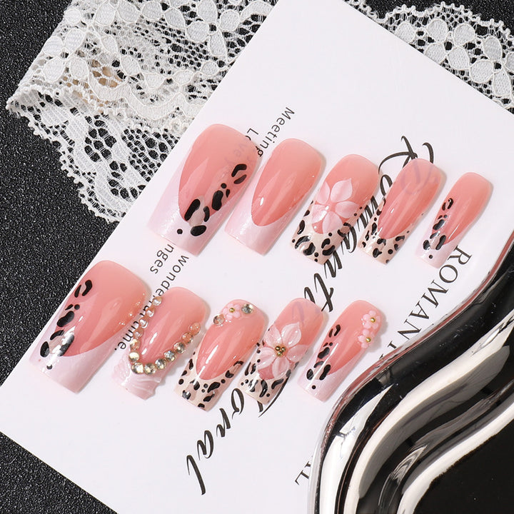 Artistic Nail Design Bowlift