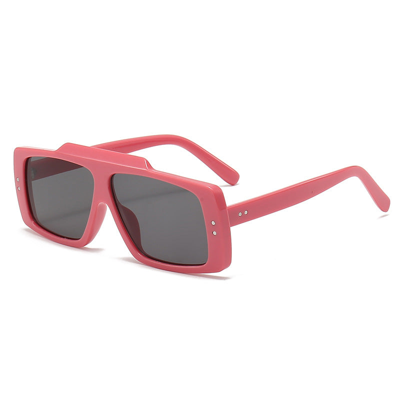 Women's Oversized Sunglasses in Modern Design Bowlift