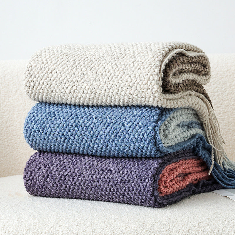 Ladies cozy throw blanket Bowlift
