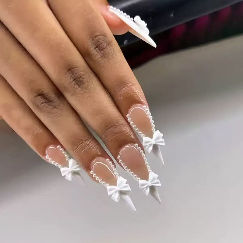 Elegant Nail Art Bowlift