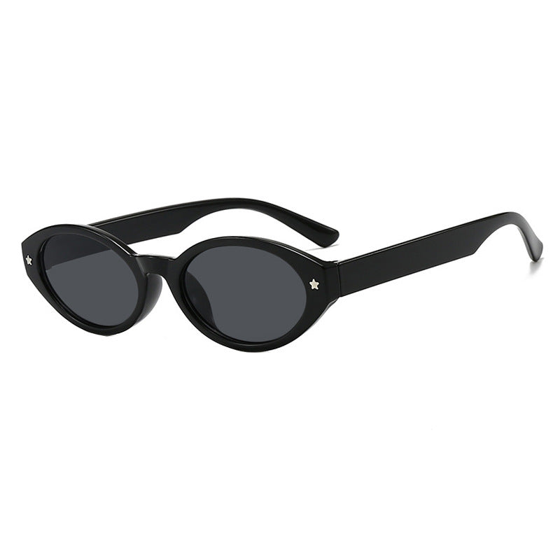 Women's Cat-Eye Sunglasses with Elegant Carry Bag Design Bowlift