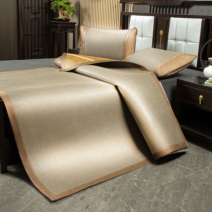 Women luxurious bedspread with elegant design Bowlift