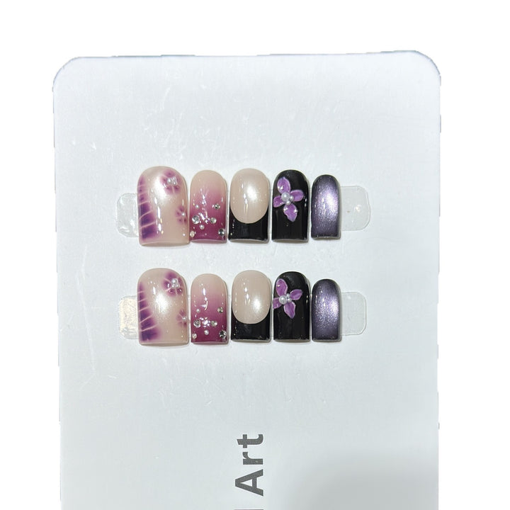 Decorative Press-On Nail Art Set with Floral and Gem Accents Bowlift
