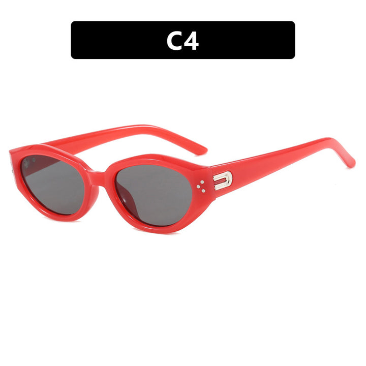 Women Cat-Eye Sunglasses with accentuated transparent frame and UV protection Bowlift